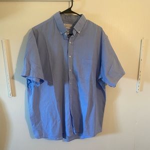 Van Heusen Light Blue & White Gingham Short Sleeve Dress Shirt 17.5 Neck